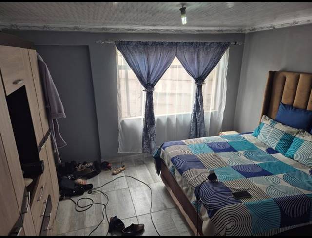 3 BEDROOM HOUSE FOR SALE IN GERMISTON SOUTH